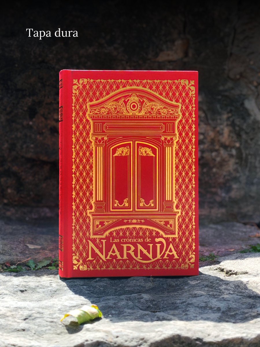 grupopenta's tweet photo. Para celebrar los setenta y cinco años de la historia que dio origen a la querida serie de fantasía de C. S. Lewis, llega una edición de lujo siete en uno de Las Crónicas de Narnia.

Disponible en librerías y https://t.co/7JRODRgCUM 📚 https://t.co/Ue4aKa6TRE