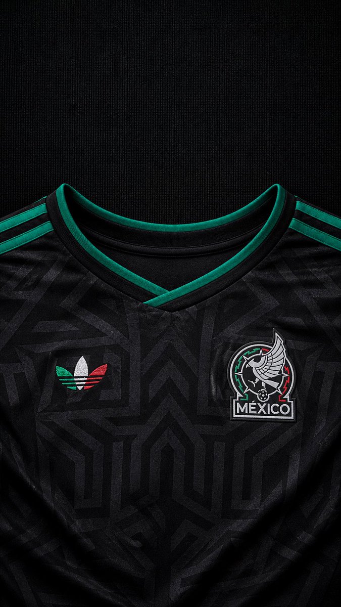 DocStreamGaming's tweet photo. Playera negra https://t.co/LT2h5bljdj
