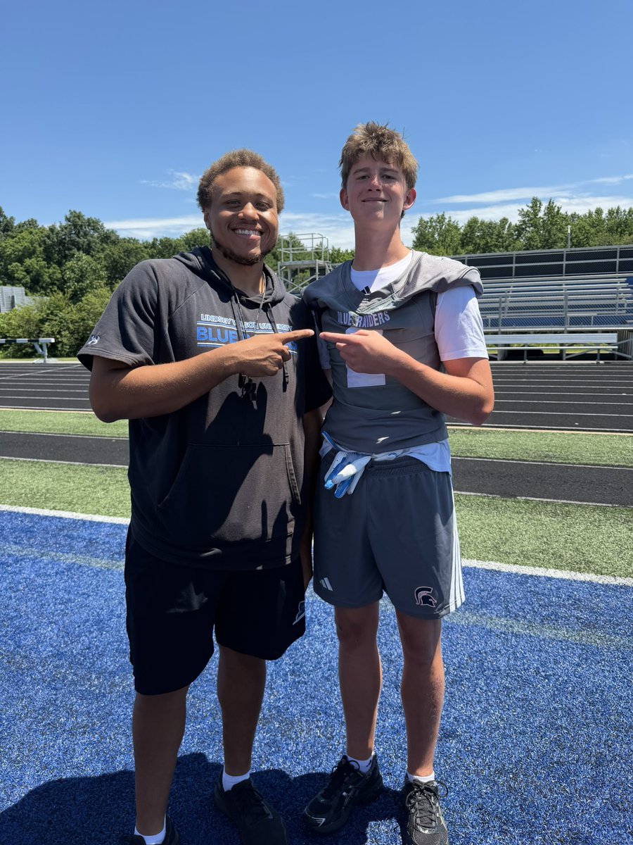 ZachLamb2027's tweet photo. Had a good time at Lindsey Wilson today looking forward to staying connected with this staff! @CoachGraham_LWU @LWUfootball @Coach_Crisp @coach_bcoleman @wcsSHSfootball https://t.co/JiiPTW9Nyp