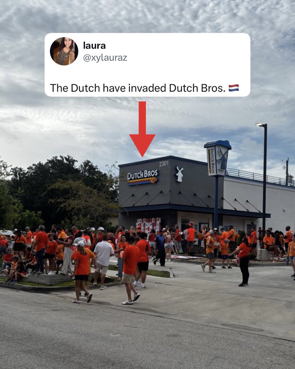 NBCSportsSoccer's tweet photo. Of course the DUTCH fans found DUTCH bros. 🇳🇱😂

(via @xylauraz/X) https://t.co/cKtnqfQntL