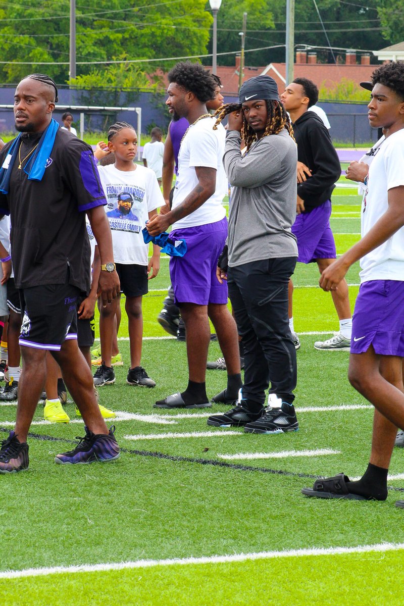 StarPSports's tweet photo. Pulled up to the Frank Warren Youth Camp and captured some great moments with the next generation of athletes. 

At Star Power Sports, we’re not just covering the stars of today we’re shining a light on the stars of tomorrow. From drills and competition to smiles and memories. https://t.co/ceFTpNEA2q