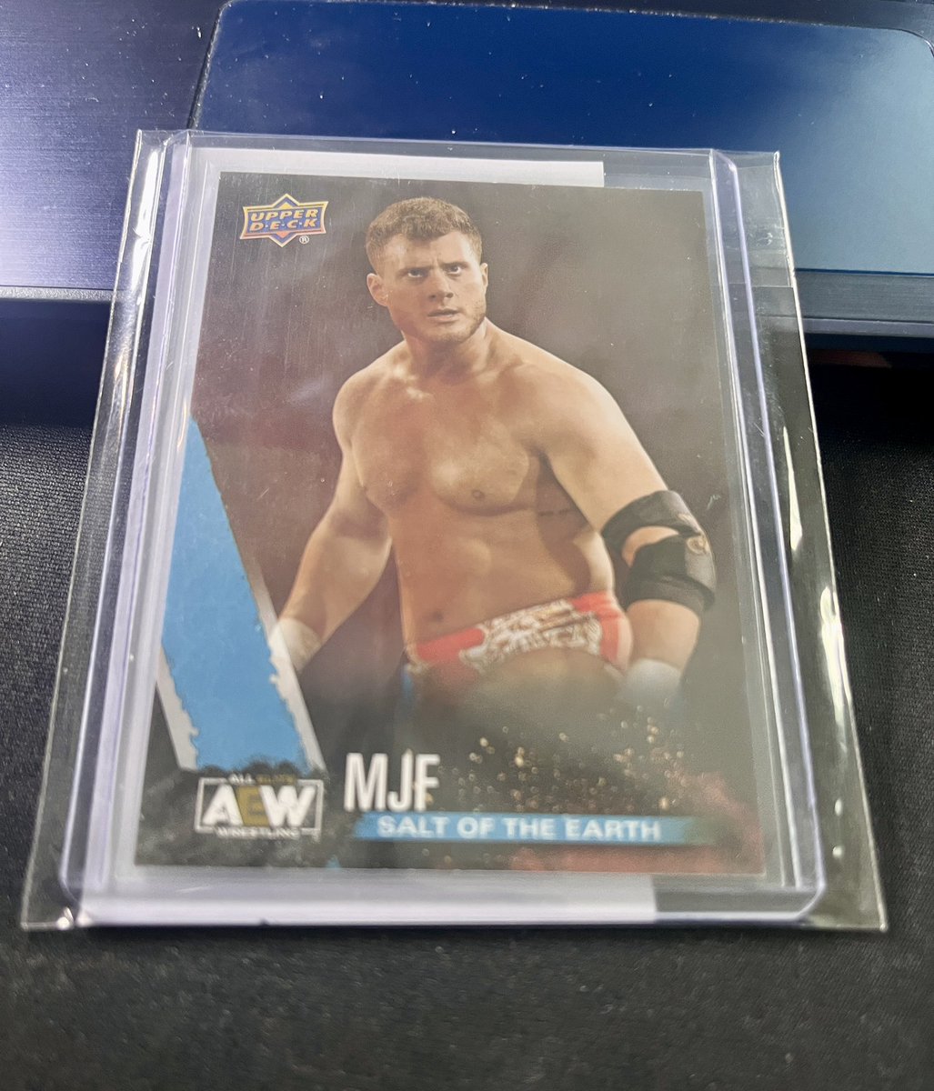 Robski3030's tweet photo. Great mailday from #ePack &amp; COMC. Plenty of Hawks (Nazar, Arty, Bedard etc) plus MJF Rookies including the Finisher SP &amp; more. Great Dax Harwood Green PMG /10 &amp; Joao Neves Auto https://t.co/9CuG1eVZo0