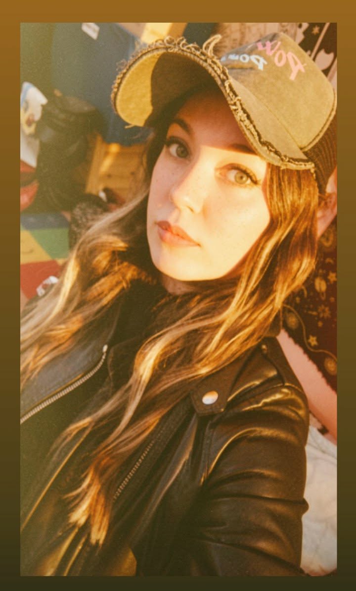 romixlunatica22's tweet photo. Sábado 🖤😎👌 https://t.co/19E6L6ZynW