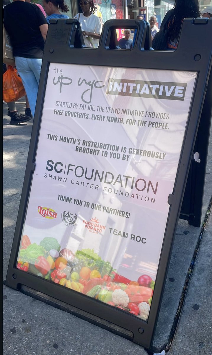 ___Taurean___'s tweet photo. Shawn Carter Foundation founded by Jay z and his beautiful mum, Dr. Gloria always showing up for New York 👏🏾 https://t.co/Yt78bxfAUq