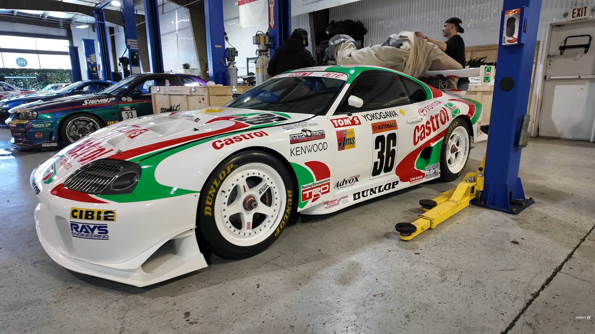 DATACORSA's tweet photo. Resulta que el Toyota Supra TOMS que usó @nfontana1 en la temporada de 1998 en el JGTC está bajo el cuidado de un coleccionista.

https://t.co/PTW2Y8UDvF https://t.co/IUxxodgpKy