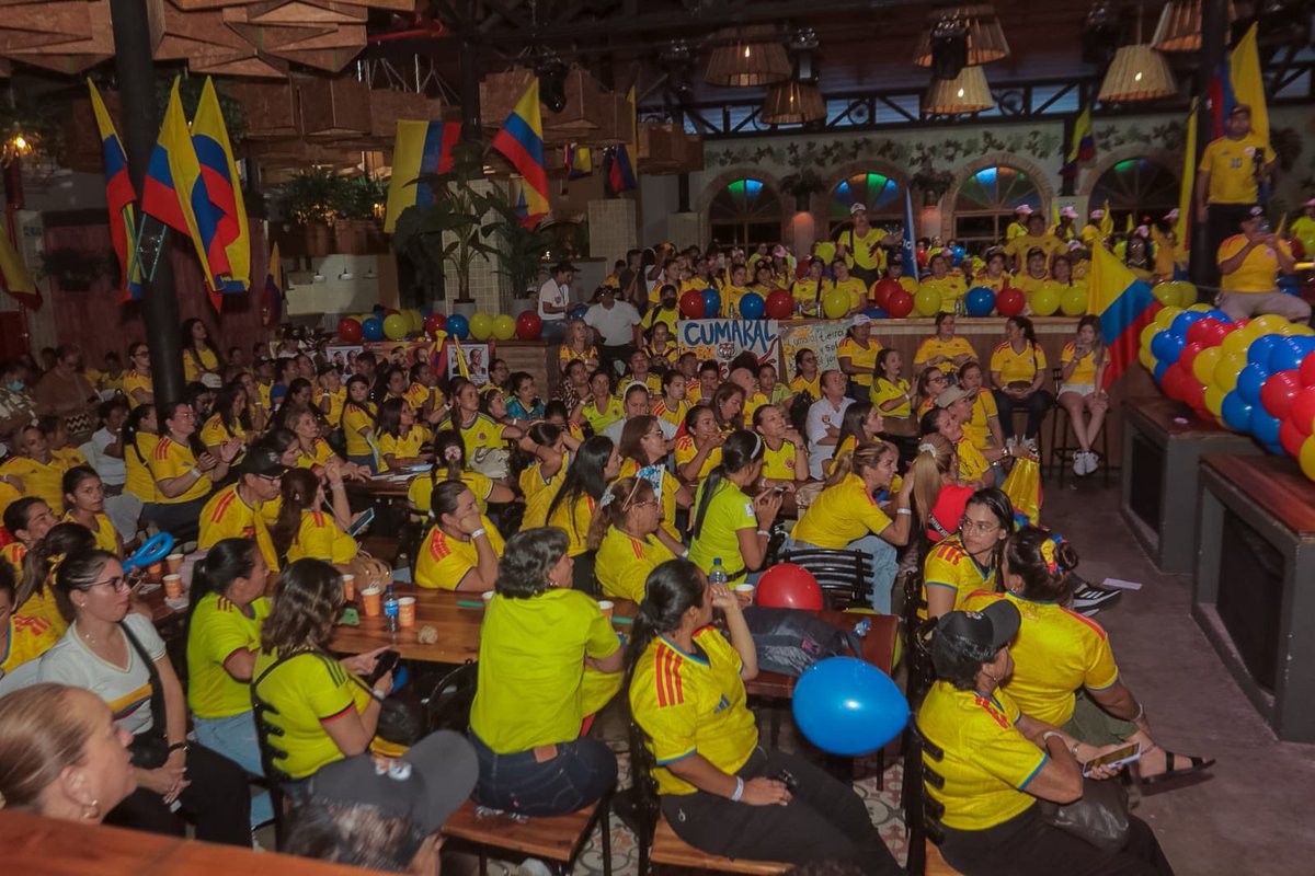 miltonvcarreno's tweet photo. Nadie conoce mejor la responsabilidad de pensar en el futuro que quienes todos los días sacan adelante a sus familias.

El mensaje es claro: queremos un mejor país para nuestros hijos. Mañana, con esperanza y convicción #ElPuebloVotaTigre. ¡Gracias mujeres del Meta por su valentía y liderazgo! 🇨🇴❤️
#ElMetaConElTigre
#ColombiaConElTigre
#FirmesPorLaPatria