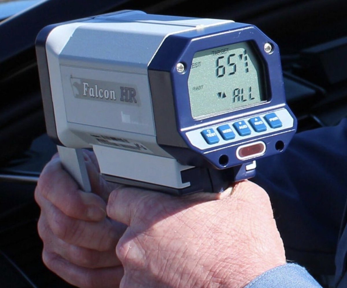 WilliamsCoreyK's tweet photo. @ConeilAnderson @The876bird This is the device likely used during your stop. 1. The LCD screen shows speed, direction, and a few other things. They 100% don’t take pictures. A photo could be taken independently of a speeder showing multiple vehicles the user determines the “target”. https://t.co/9kJiMDwLvZ