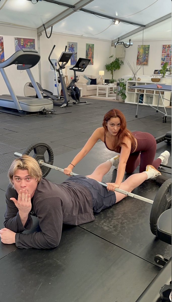 teamtaynick's tweet photo. Nicholas Galitzine and Camila Mendes training together for ‘Matters of the Universe’!

📲 davidhigginslondon via Instagram stories https://t.co/dZzi2GIcls