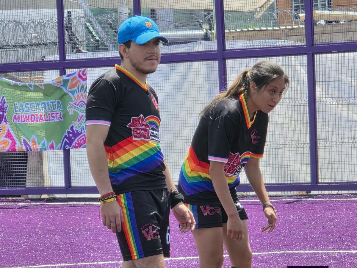 evelyn_parraA's tweet photo. 🏆 ¡Y el campeonato se queda en casa!

Hoy se jugó la gran final de la Copa del Orgullo y una vez más, Venustiano Carranza demostró por qué es referente del deporte. ⚽🥇

Felicidades a todas y todos los que participaron y pusieron en alto el nombre de nuestra alcaldía. Somos semillero de campeones desde hace más de 15 años... y hoy lo volvimos a confirmar.

¡Orgullo carrancense, orgullo ganador! 💙🏆