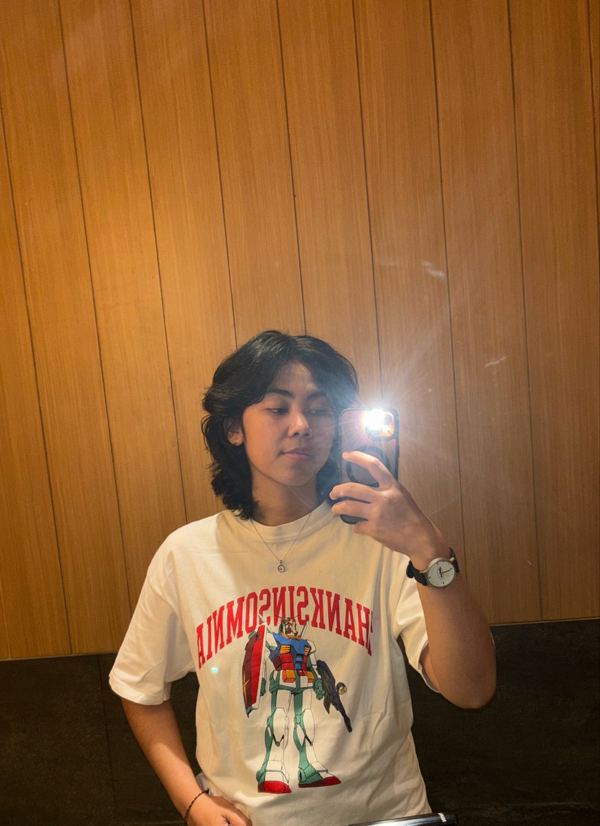 rllygdzilla's tweet photo. before and after the haircut🫨 https://t.co/ntkRjNvErr