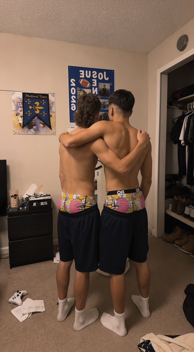 itsnashdba's tweet photo. @codytwinkk 👅🤠 https://t.co/dIzhYw8mnh