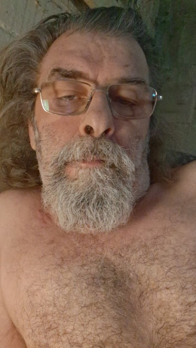 DavidMcCoydttb's tweet photo. Hello beautiful girls 
Am here for fun 🤩 https://t.co/c70b7EWECq