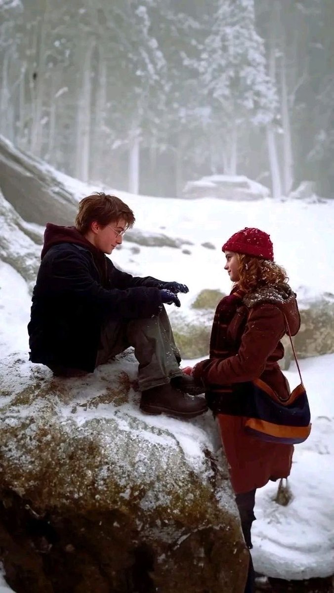 aunxs2's tweet photo. Éramos más como Harry y Hermione https://t.co/cy2nc4ZsnW