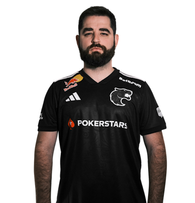 akamecs's tweet photo. our last hope https://t.co/CBIOddv2D2