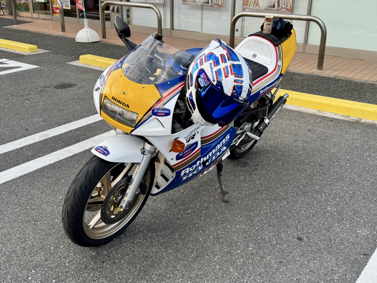 sororaider's tweet photo. バイク乗りの朝は早いw

おはようございます
早朝が気持ち良い季節に
なって来ました！☺️ https://t.co/BUZQ0AGFzM