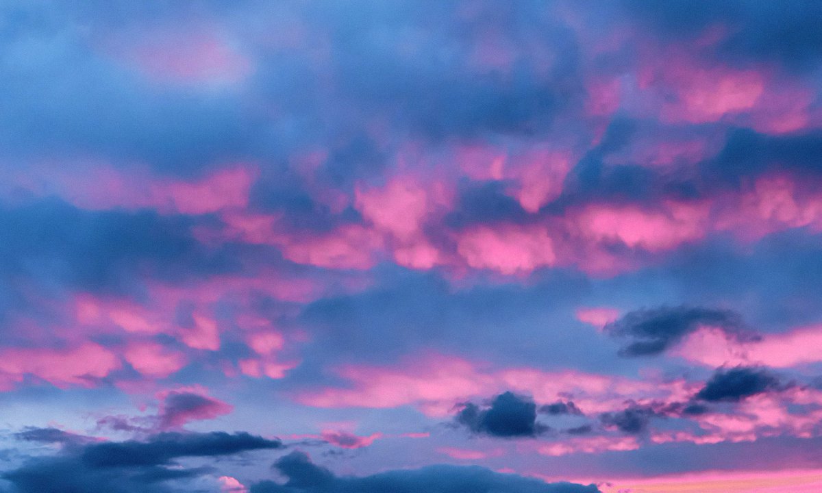 _Naturaee's tweet photo. cotton candy skies https://t.co/POkjksyZwm