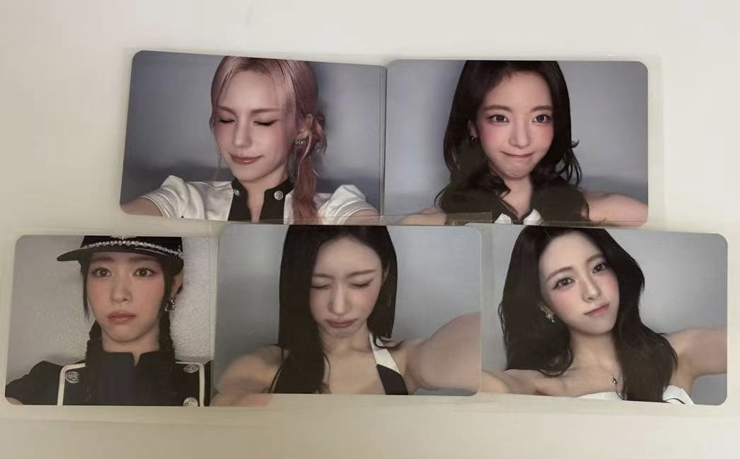 ITZY イェジ ヨントン 当選者限定 2カットフォト makestar KakaoTalk_20250429_171012854_0