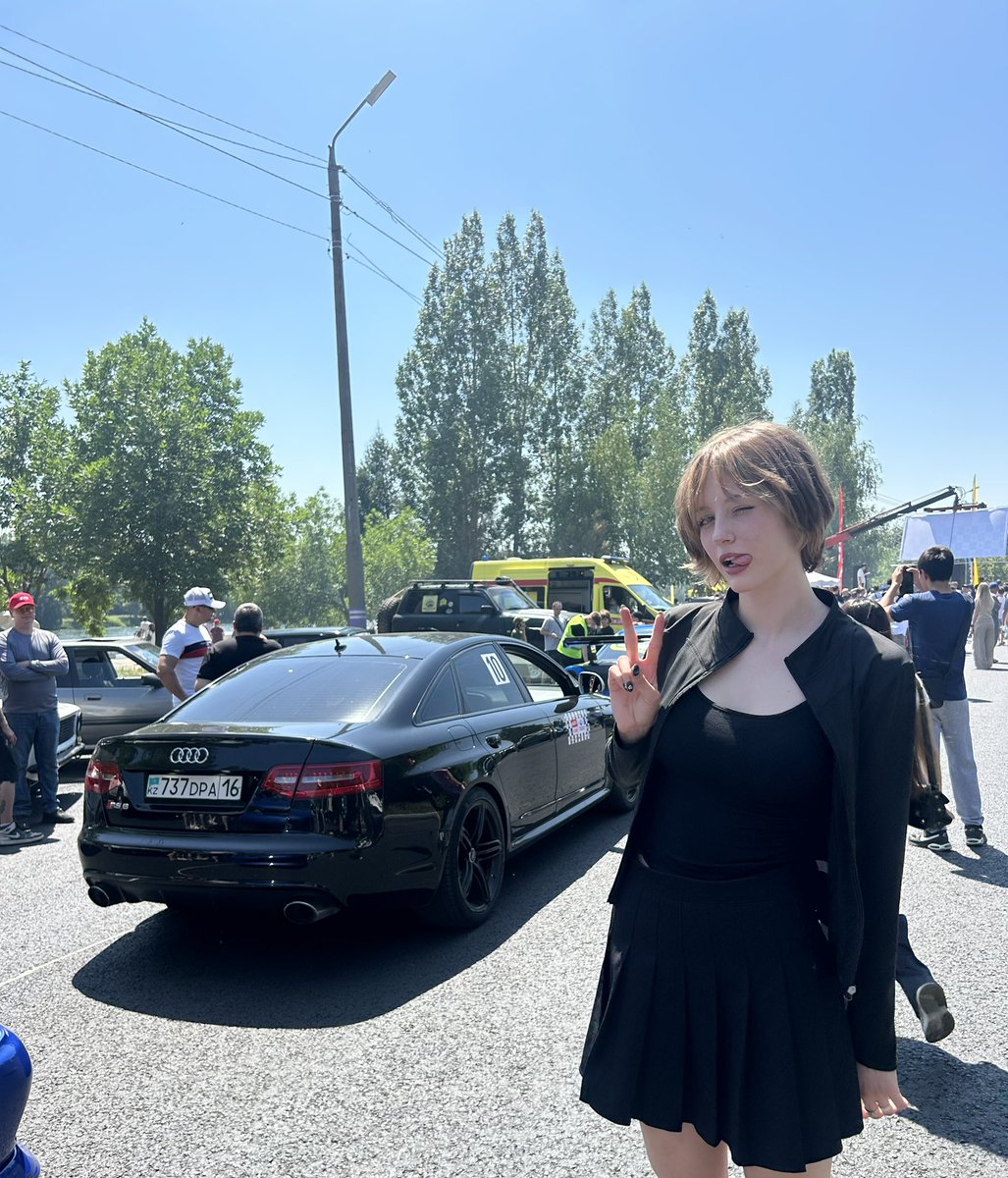 hay_nyash's tweet photo. Today I went to Drag Racing and I want to share my emotions with you. I really enjoyed everything — I got a huge range of impressions from this event.

I’m very happy that such races were organized in our city, Ust-Kamenogorsk, bringing some variety to these hot summer days. Today, during the races, it was about 38°C here.