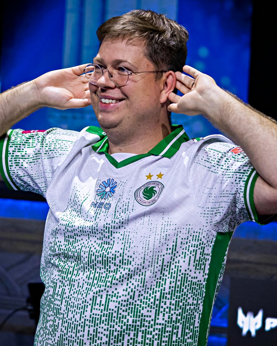 B24Screen's tweet photo. karrigan é o primeiro jogador na história do CS a ir a SEIS (!) finais de Major! 🐐 https://t.co/echfzE23uw