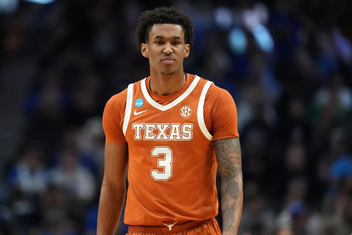 AidanLaPorta69's tweet photo. The Sixers will host a workout with Dailyn Swain this week in regards of potentially taking him 22nd overall on Tuesday.

The 6’7 SF averaged 18 points, 8 rebounds, and 4 assists while’s shooting 54% from the floor.

Thoughts??? https://t.co/bzD0MYEEtl