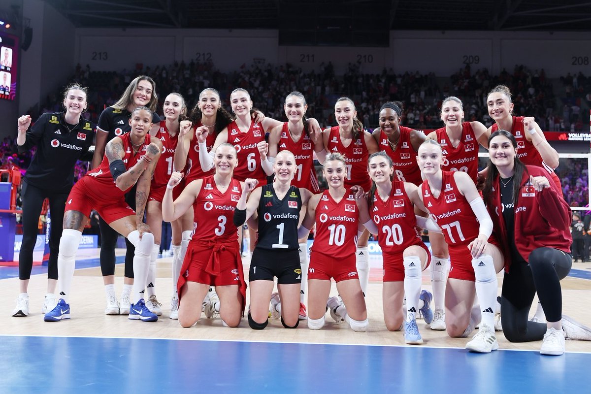 gibbybaris's tweet photo. ⚡️ Filenin Sultanları bugün Ankara'da son maçına çıkıyor

🇹🇷 Türkiye ⚔️ Çin 🇨🇳

📺 19.30 x TRT Spor & S Sport & VB TV