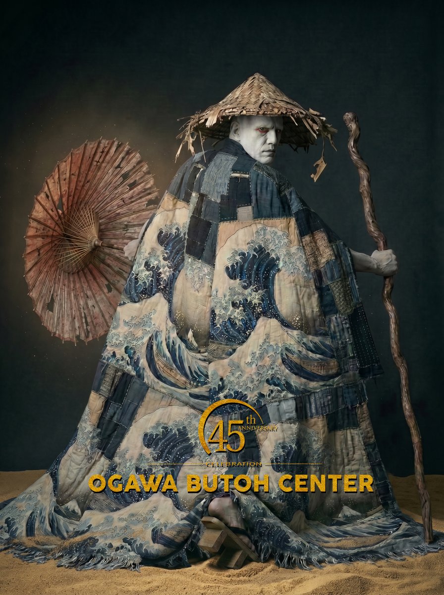 joaobutoh's tweet photo. He was named by the audience. In a field of forms that did not belong to him, his body insisted on another language. Painted, stripped, and out of place, he returned year after year — until the difference became a name: João Butoh. #Butoh #ButohDance #ContemporaryDance https://t.co/WVGxWfLiFy