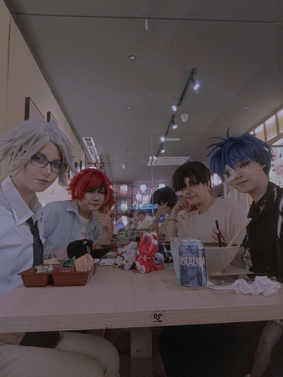 hiraharas's tweet photo. hundred line meetup was perfect!! i want to hang more with you guys! https://t.co/yPomd0YdUF