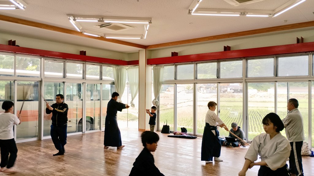 edge_kazuya's tweet photo. 志伝流
皆様いつもありがとうございます
ご縁に感謝しております
毎月栃木に行くのが楽しみです
エッジグループ
志伝流 栃木支部 https://t.co/4PpuwyY6Au
