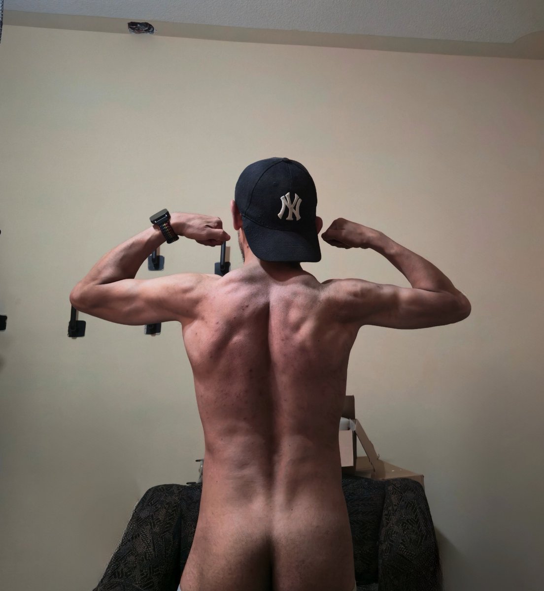 4ls4d18702's tweet photo. #unFlaco #nude #ass https://t.co/74Gext5jNO