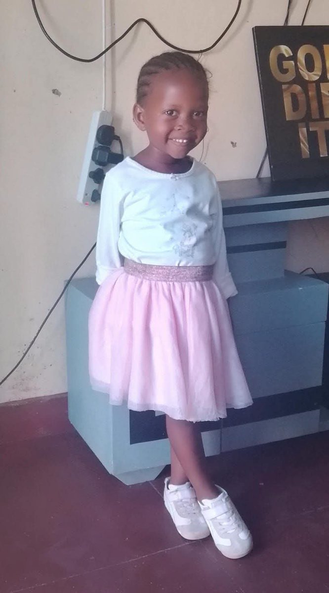Raskinoyugi's tweet photo. SHARE WIDELY!
CHILD MISSING 

Missing child: Favor Joy
Age: 4 years 
From: Manyatta Koyango
If Seen report to be nearest police station or call 0718864374

Shared. https://t.co/9TxaaaMbuD