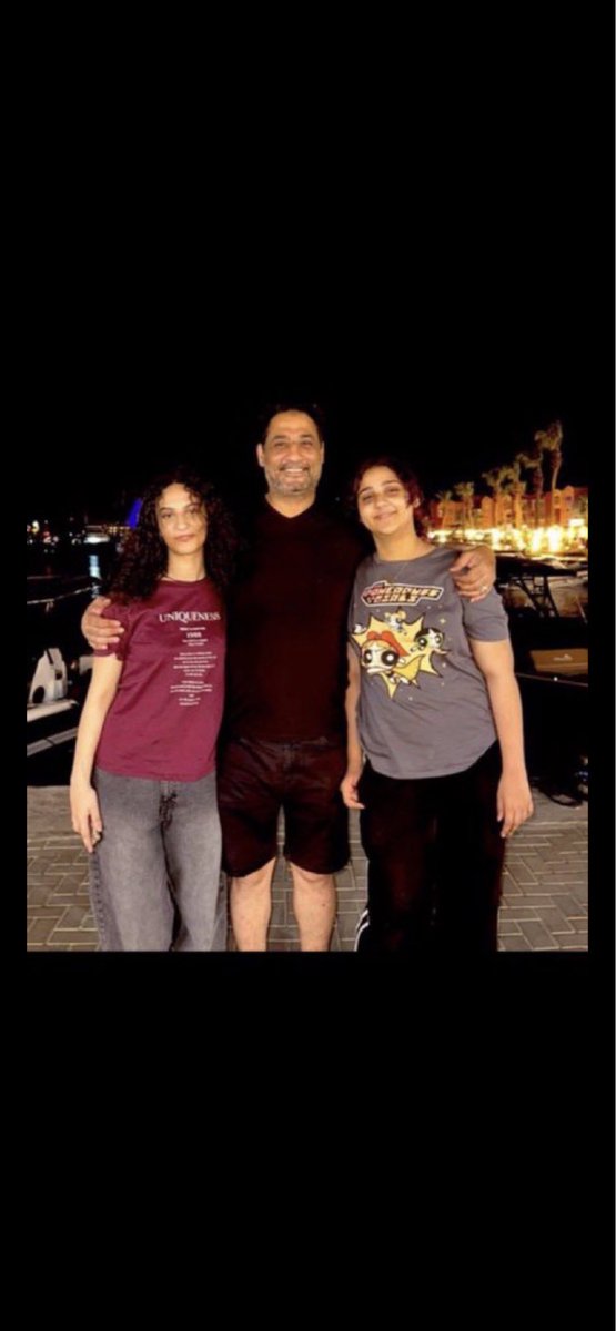 tal12334's tweet photo. @MrKndel المزتين ذولا للبيع يا ابن المتناكه 
ياه لو تجيبهم يالله كل وحده فيهم 5000 جنيه 
وانت تاخذ عرق جرارتك 200 جنيه👇🏻 https://t.co/29rFjC4JHw