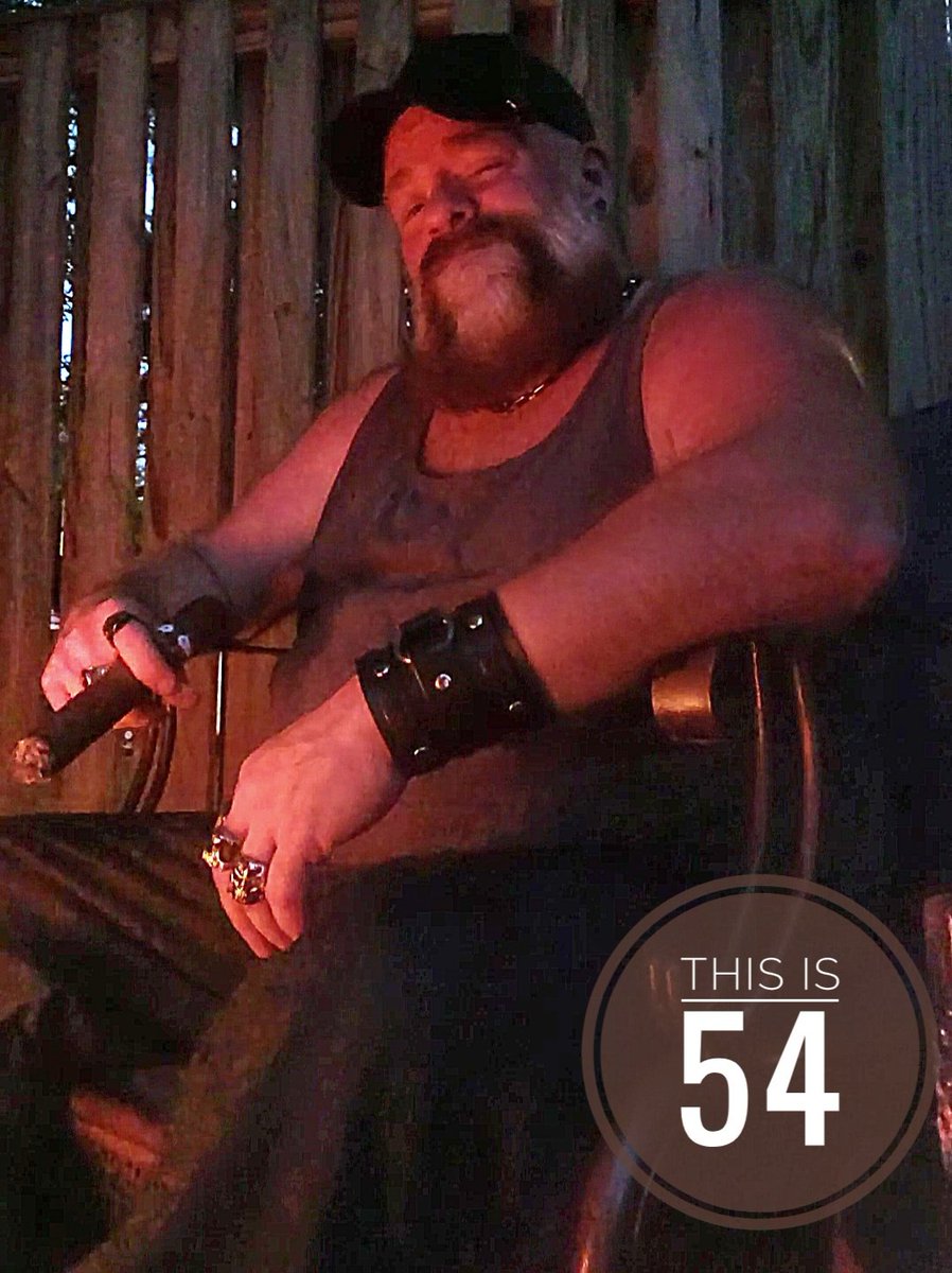 CigarPervDad's tweet photo. https://t.co/xV7PFi9rrj