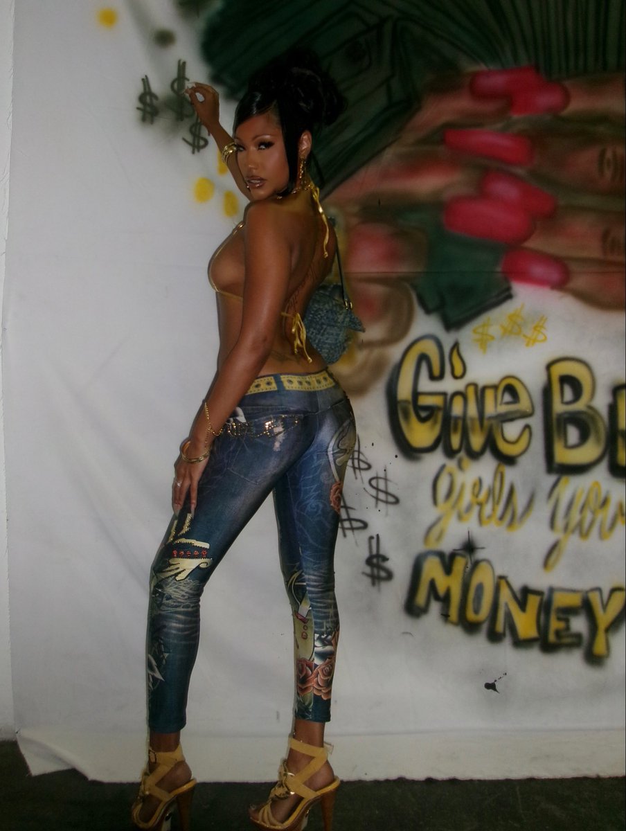 fuvk_hvpe's tweet photo. Freaknik💋 https://t.co/CNhzAi1fKM