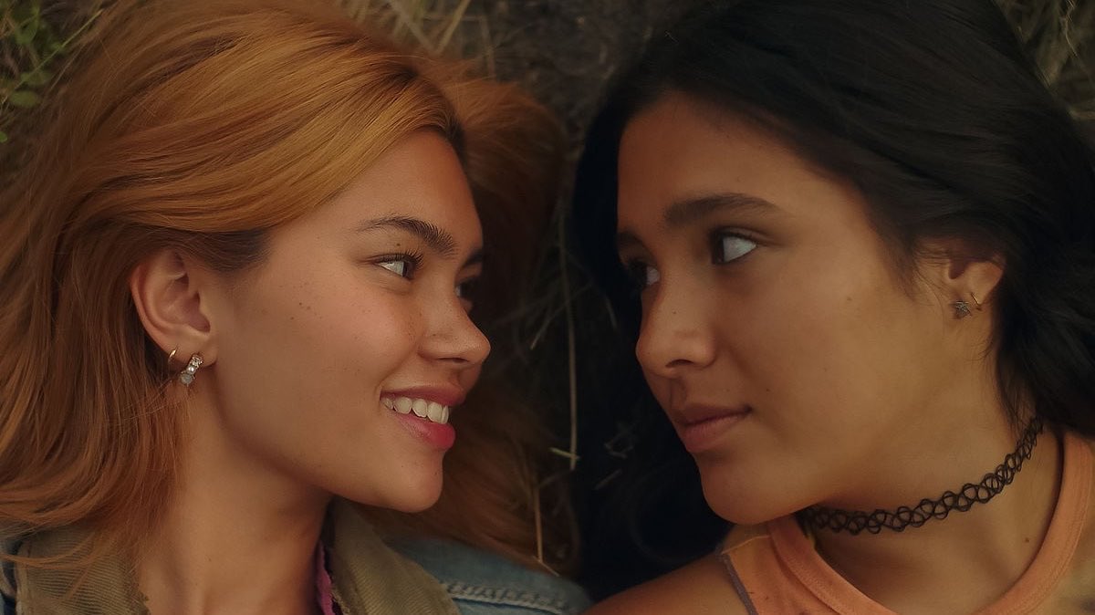 sapphiccsad's tweet photo. girls like girls é um filme lindo demais, sério. não tenho nem palavras para descrever o quanto esse filme é perfeito. só assistam!!! https://t.co/rjtmIisPUP
