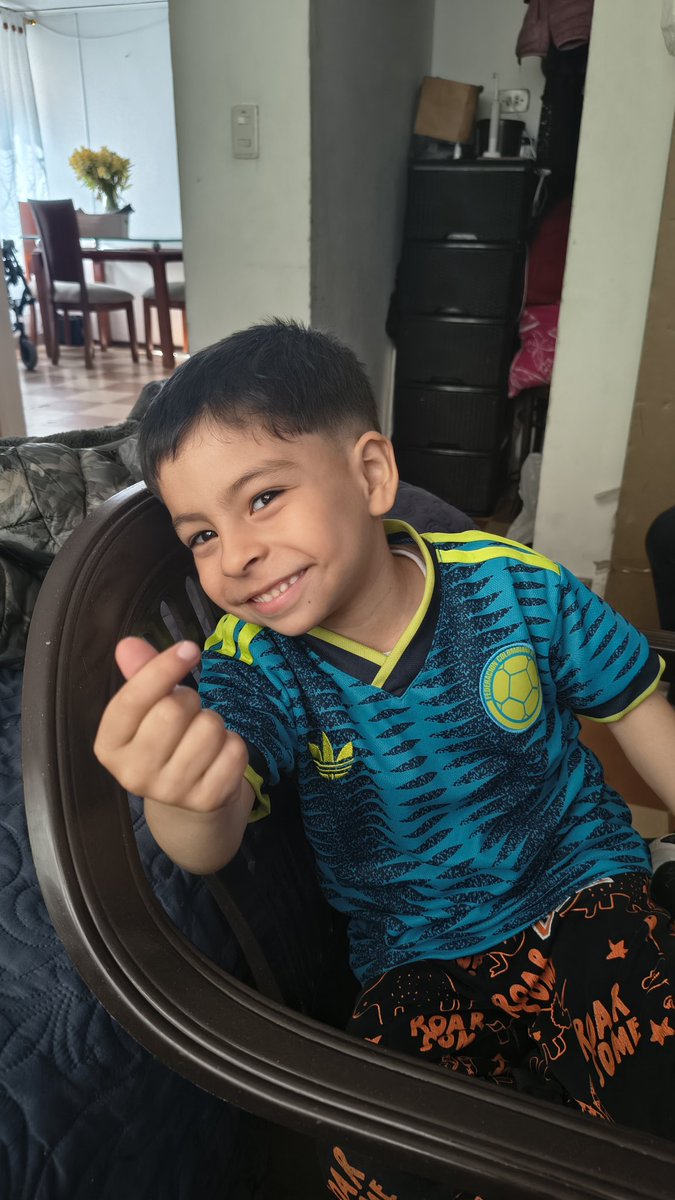 jdcarrillo_'s tweet photo. Por nuestras futuras generaciones #IvanCepeda https://t.co/3oXYbZCR06