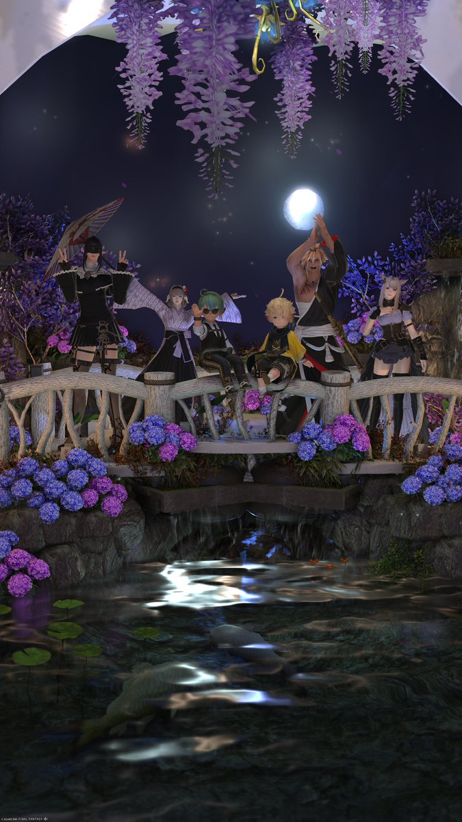 Uruk_CG's tweet photo. 4件目はしっとりした雰囲気の綺麗なスタジオ。
順番待ちをして入ったので人気のスタジオなのかな？
前の2人組はすごいしっとりした感じのポーズでSS撮ってたのに我々はこれですよ(´-ω-`)
半数がはっちゃけてる＼(^o^)／
#CWLS_PeaceRabbit https://t.co/L08POfjrjU