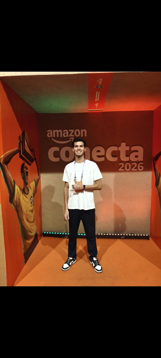 gttofps1's tweet photo. Nesse app todo mundo quer a fórmula mágica pra ganhar mais dinheiro.
Mas quase ninguém quer falar da parte real:
estudar, errar, investir em mentoria, pedir ajuda, testar, ajustar e continuar.
Minhas conquistas não vieram do nada.
Vieram quando eu parei de tentar descobrir tudo sozinha e comecei a aprender com quem já sabia o caminho.