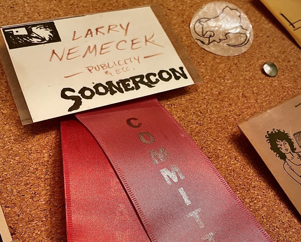 larrynemecek's tweet photo. It’s a year when I can’t be with you, my #SoonerCon homies: So here’s a blast back to @soonercon.com 1, 40 years ago this month—and my wish that you all have the bestest time with the bestest versions of yourselves, ever! (And… still not too late to get in!) https://t.co/2cRTV9Rkug