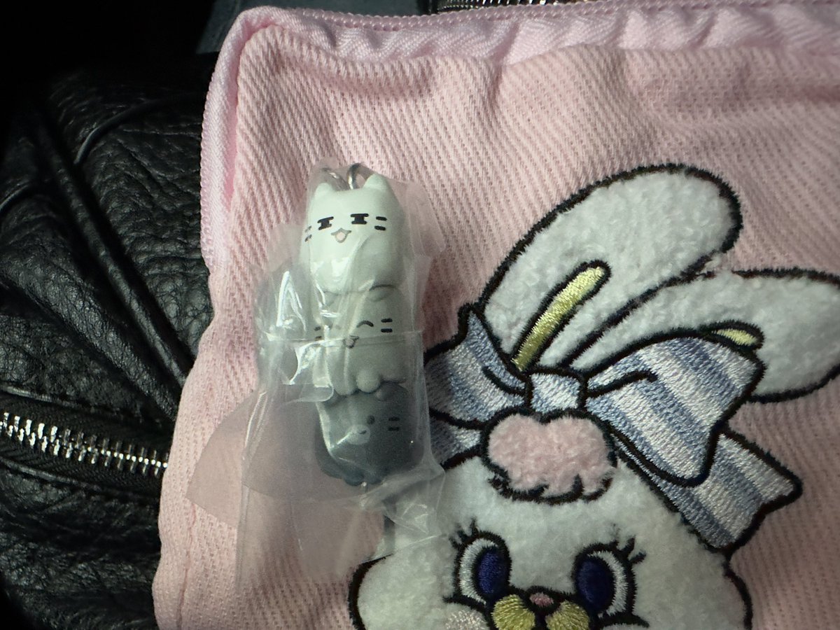 pi_coco_'s tweet photo. SEVENTEEN セブチ　ミニティーン　MINITEEN ガチャガチャ　カプセルトイ　交換　買取

【譲】ジュン (🦀)

【求】ジョンハン　ウォヌ　ミンギュ

郵送交換📮
お気軽にお声がけください🙇‍♀️

#SEVENTEEN交換　#ゼブチ交換 https://t.co/KonCpWjfI9