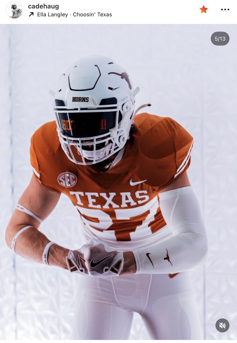 HankSouthOTF's tweet photo. #Texas LB commit Cade Haug on his official visit

Big senior season upcoming at Katy 

@ontexasfootball https://t.co/dRfvRmhKpe