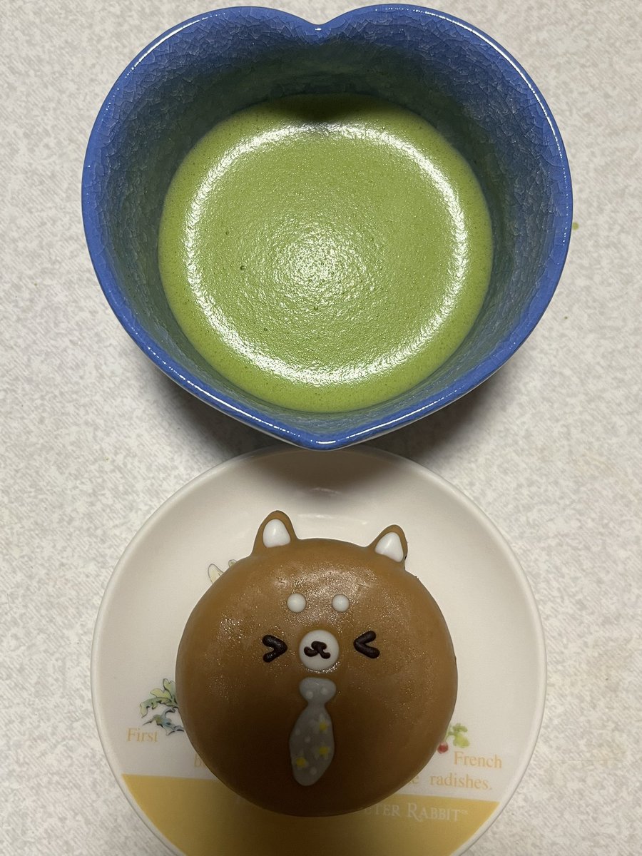 chato95577026's tweet photo. #茶道　#抹茶 
#いくみままのどうぶつドーナツ 

「ネクタイドーナツ
　　　おとうさんわんこ」

👔　➕　🍩　➕　🐶　🟰　💙 https://t.co/ssWp0D9pzO
