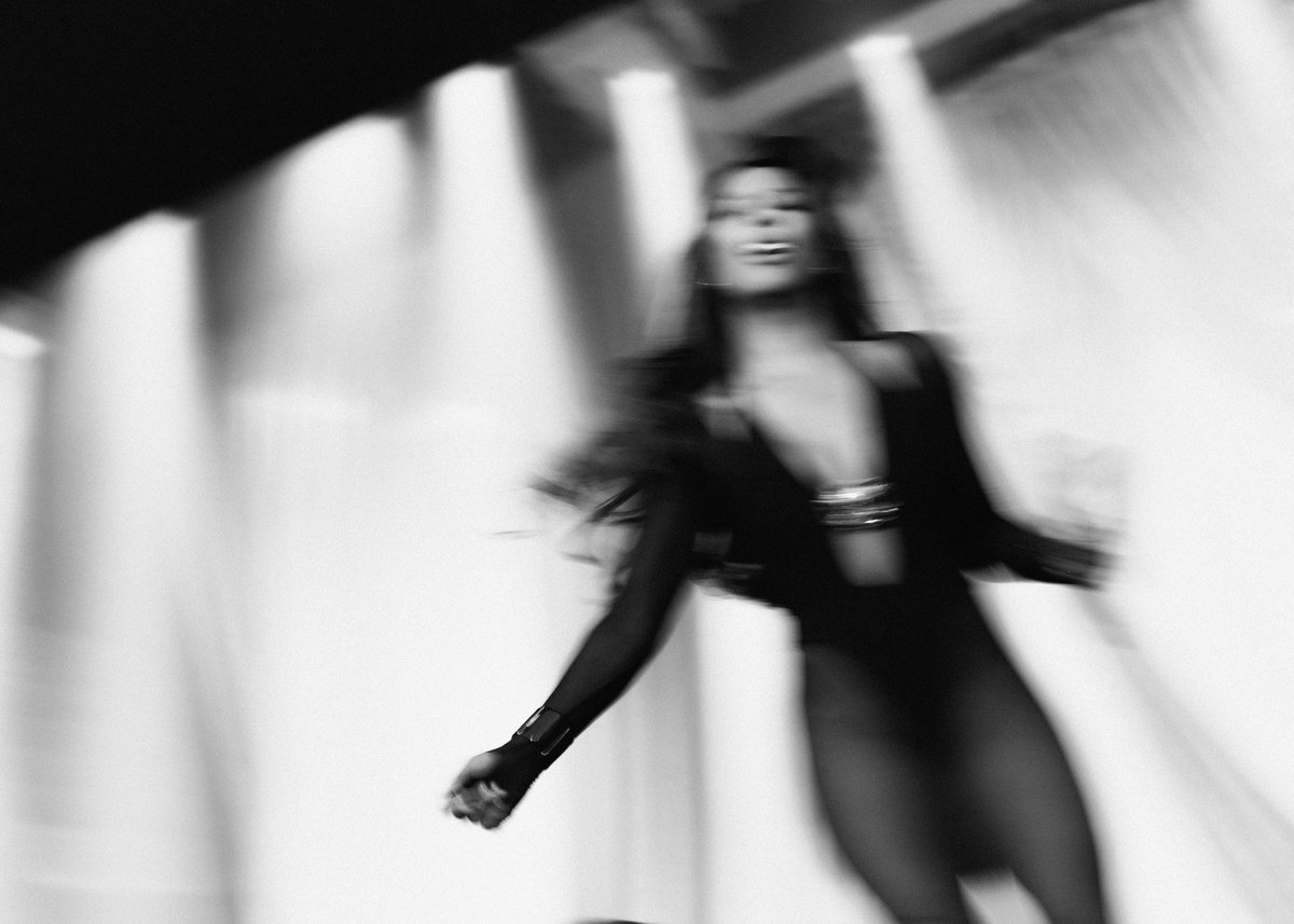 VictoriaMonet's tweet photo. 🤍🤍🤍 https://t.co/7l765ElsBP