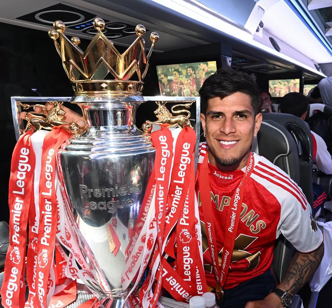 AFCI4I's tweet photo. 🚨

( @MailSport ) - حصري

أرسنال قد يوافق على بيع هينكابي https://t.co/0IvwXJV5iW