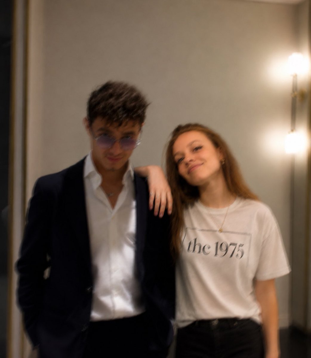 CorderliaBeu's tweet photo. a couple of tortured poets 🪶 https://t.co/hJbap8uC8n