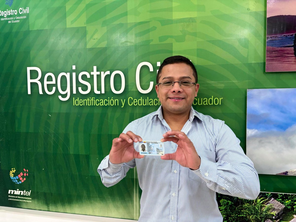 RCivil_Zona7's tweet photo. 📌#ELORO | Continuamos entregando el servicio de cedulación en la jornada especial de atención en la agencia de @RegistroCivilec de #Machala.

🕒 Organiza tu tiempo y aprovecha el próximo sábado 27 de junio para obtener tus documentos de identidad y viaje 

#SábadoDeRegistroCivil https://t.co/kSzT9dVTre