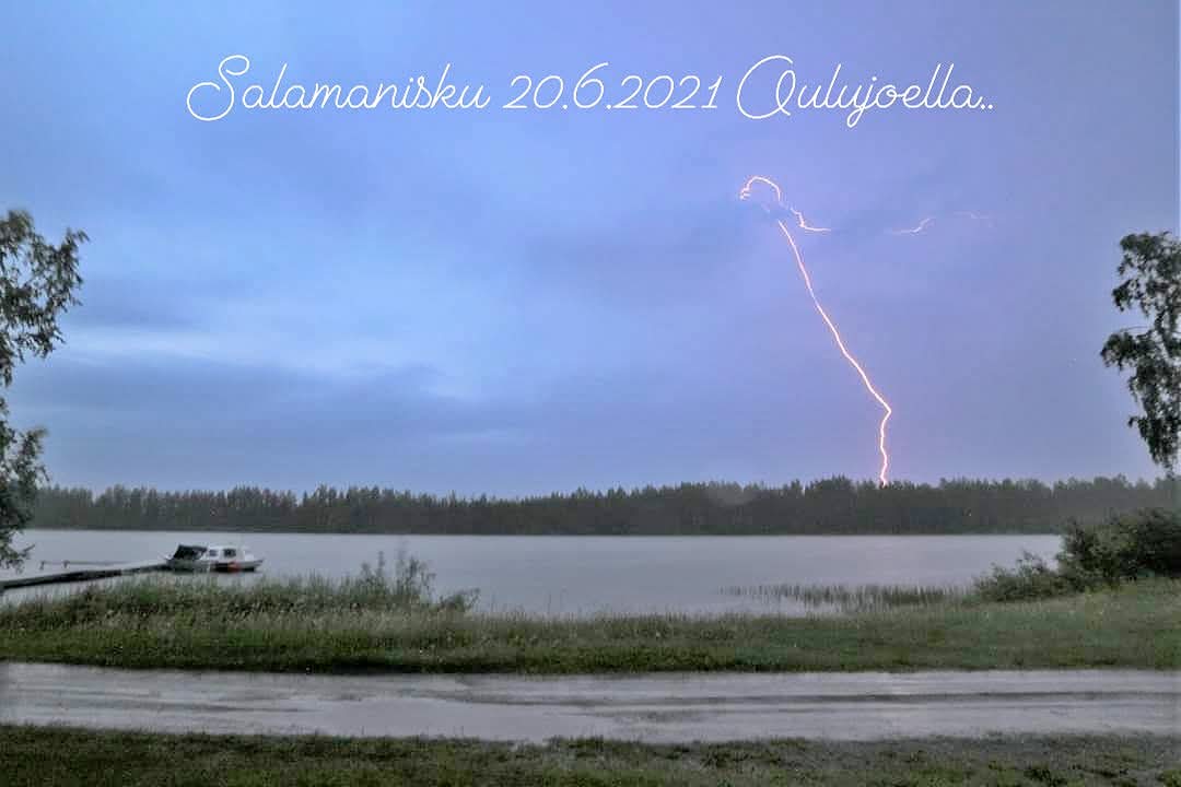 PHatunen's tweet photo. Salamanisku Oulujoella Vaalassa
20.6.2021.
#salama #Vaala #Oulujoki https://t.co/X9ys2jP3xK