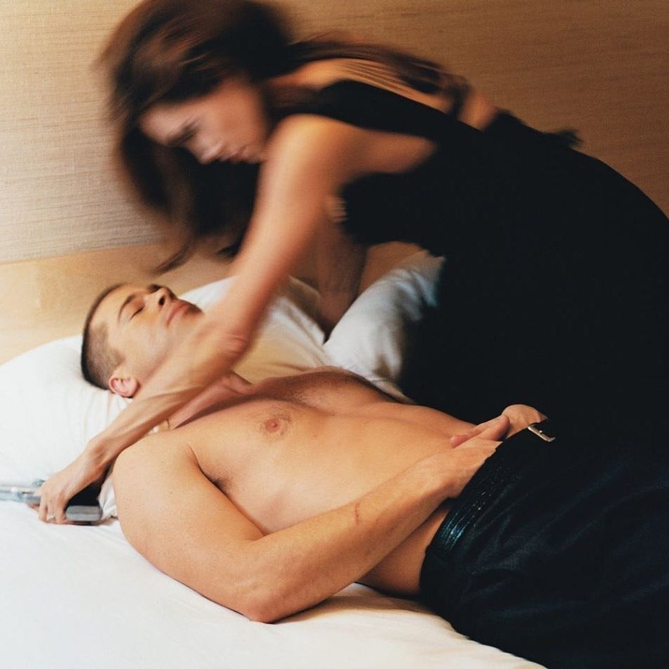 itboytrendsnyc's tweet photo. Angelina Jolie and Brad Pitt photographed by Steven Klein for W Magazine, 2005. https://t.co/c6bcdQ1JTR