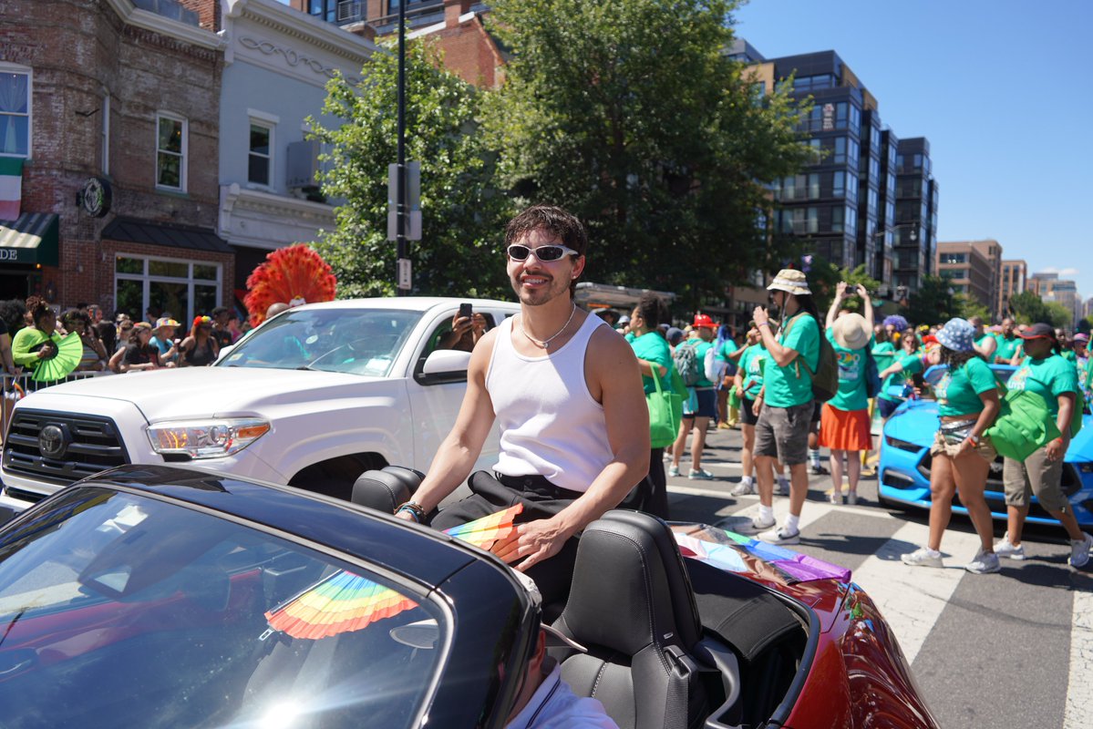 MayorBowser's tweet photo. Thank you to everyone who joined us for 51 years of Pride in the future 51st state. 🌈
 
❤️🧡💛💚💙💜 https://t.co/EpOxIWkXTh