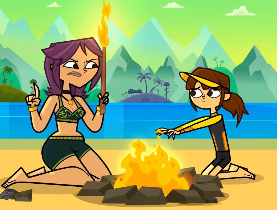 Simonted2000's tweet photo. Mamá Rosa no es tonta, recuerda la última vez que dejaron a Fiore jugar con fuego 🔥
#dctwt #disventurecamp5 
#disventurecamp https://t.co/rQfAxfQrtr