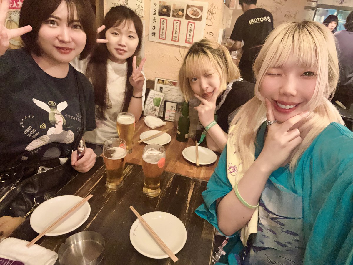 sachi__D's tweet photo. 昨日は可愛い女の子と写真も撮れて、
Happyｲｪｰᐠ( ᐛ )ᐟᐠ( ᐖ )ᐟｰｲ!!

これも全て、アユニちゃんのおかげだー https://t.co/4Swl1G0lhQ